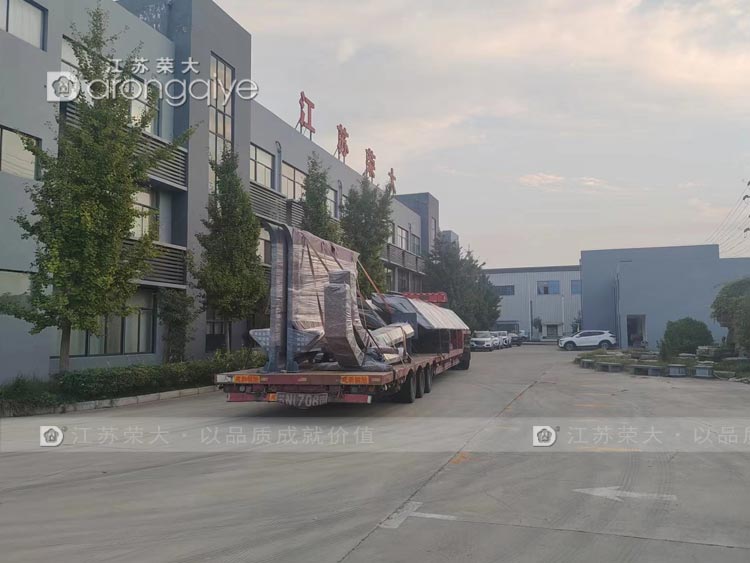 上海智能公交站臺第七批次發貨