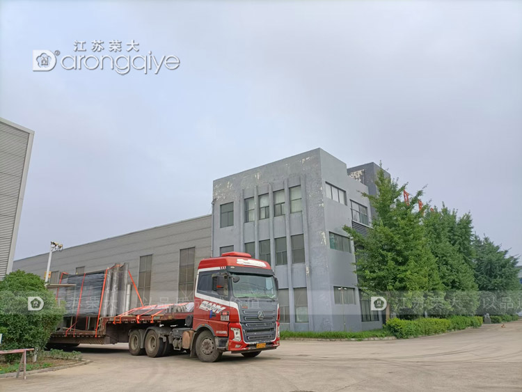 河北公交車站候車亭第二車發(fā)貨